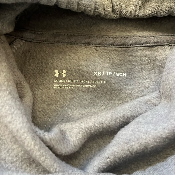 Under Armour women’s XS gray sweatshirt - Picture 4 of 5